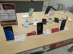-荣耀授权专卖店(黄浦浙江中路店)