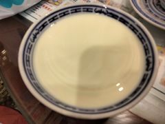 -广信牛奶甜品世家(台东店)
