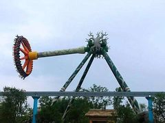 -七彩云南欢乐世界