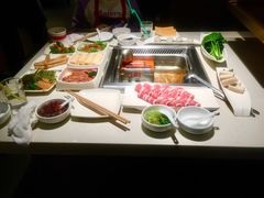 -海底捞火锅鲜切牛肉主题店(长寿路店)