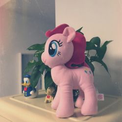 -爱婴室(上海浦建路店)