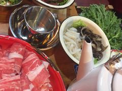 -东镇老火锅(长春路首店)