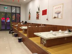 大堂-老猎户炭火锅羊汤(万达店)