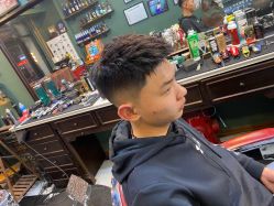 -老炮儿男士复古理发馆BarberShop