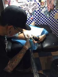 -越域刺青