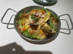 -露露家咖啡店