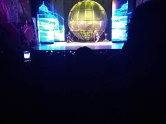 -工人俱乐部剧场杂技表演