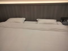 -南月台酒店(春熙路李家沱地铁站店)