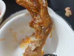-周良天山牛杂城(天山路总店)