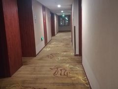 -乌苏沂疆大酒店