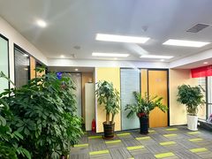 -华兴日语学校(总校)