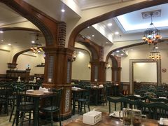 大堂-清真·玛丽亚新疆菜主题餐厅(浙江中路店)