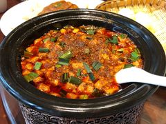 -万重锦·人文川菜馆(骡马市店)