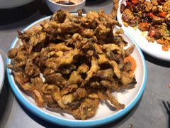 干炸小蘑菇-金手勺东北菜馆(大屯北路店)