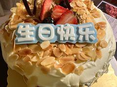 -广州花都皇冠假日酒店