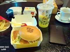 -麦当劳(新华路步步高店)