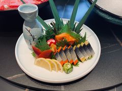 -鼎泰亨·海鲜牛肉餐厅(滨江店)