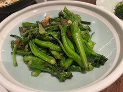 -港丽餐厅(正大店)