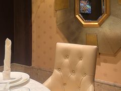 -粤风阁中餐厅(五洲皇冠酒店)