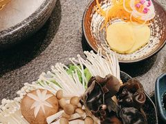 -湊湊火锅·茶憩(打浦桥日月光店)