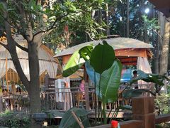 -二荆条·蜀鲜汇城市森林火锅