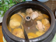 松茸汽锅鸡-中8楼风尚云南菜(颐堤港店)