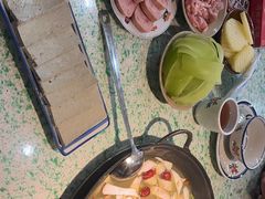 -鸿姐老火锅(疁城新天地店)