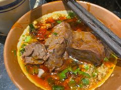 -周小明火锅(黑金冠社区店)