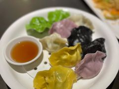 五味海鲜水饺拼盘-东莱馋房(陆家嘴店)