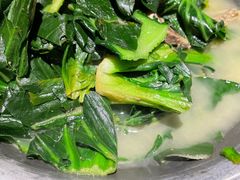 -蜜桃餐厅·伴山(湖滨商业街店)