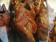 -王浩儿纪六孃甜皮鸭(乐山总店)