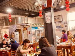 大堂-三居鲁味坊黄焖鸡(山大路店)