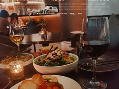 -wineapp葡萄酒餐吧(外滩金融中心店)