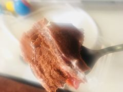 -全家便利店(襄阳南路店)