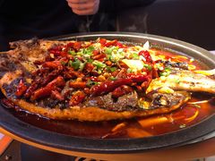 -鸣记脆皮烤鱼·海鲜烤鱼(三八广场店)
