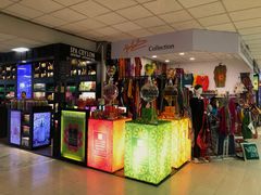 -班达拉奈克国际机场