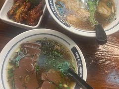 -黑白电视长沙小吃(美林M·LIVE天地东座店)