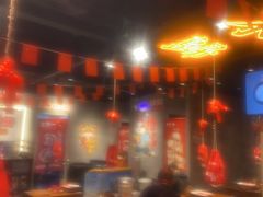 -东方一串·鲜肉小串·小酒馆(壹航城店)