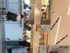 -冰纷万象滑冰场(南山万象天地店)