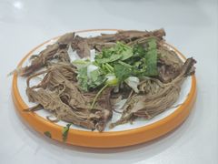 -三姐妹冷面馆(保卫路店)