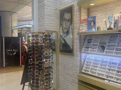 -标准眼镜·蔡司官方授权店(塘沽远洋未来汇店)