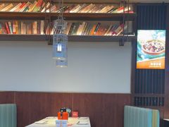 -阿瓦山寨·湘菜现炒·剁椒鱼头王(咸阳总店)
