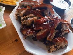 -黄记四更烤乳猪店