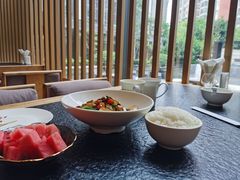 -鱼鲜饭香·招牌汽锅剁椒鱼头王