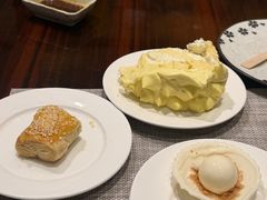 -广州万富希尔顿酒店·感趣自助餐厅·金秋蟹宴生蚝海鲜刺身