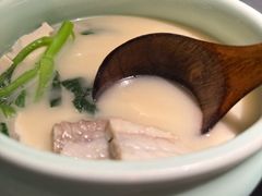 -吴越荣记苏州菜·松鼠桂鱼100%活鱼现做(斜塘老街店)