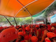 -雅鲁激流探险漂流