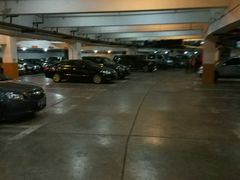 -上海宏圣中山西路-地上停车场
