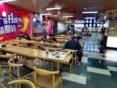 -憨憨熊美食广场(下沙宝龙广场店)