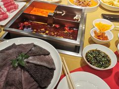 -皇城老妈·大连海鲜火锅(港湾店)